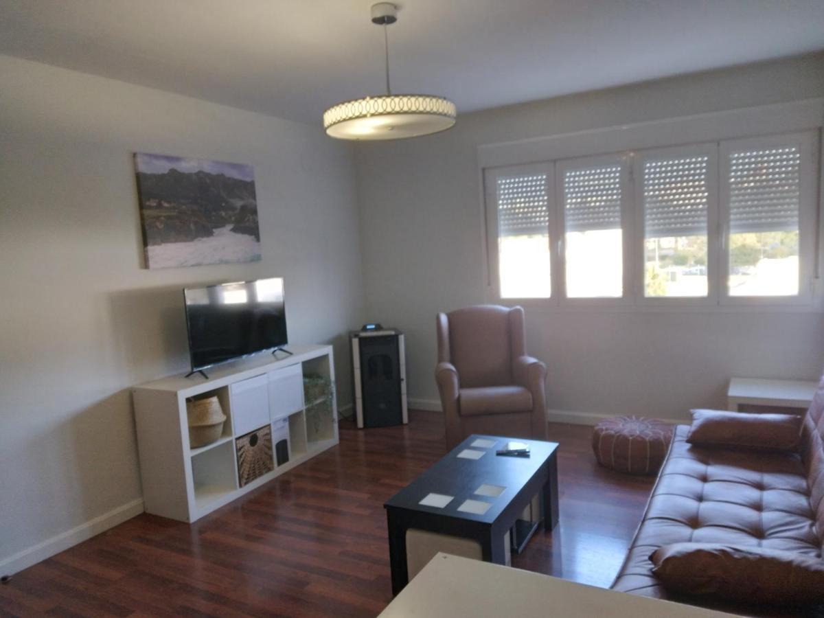 Apartmán Piso Amplio Y Tranquilo En Marchena Exteriér fotografie